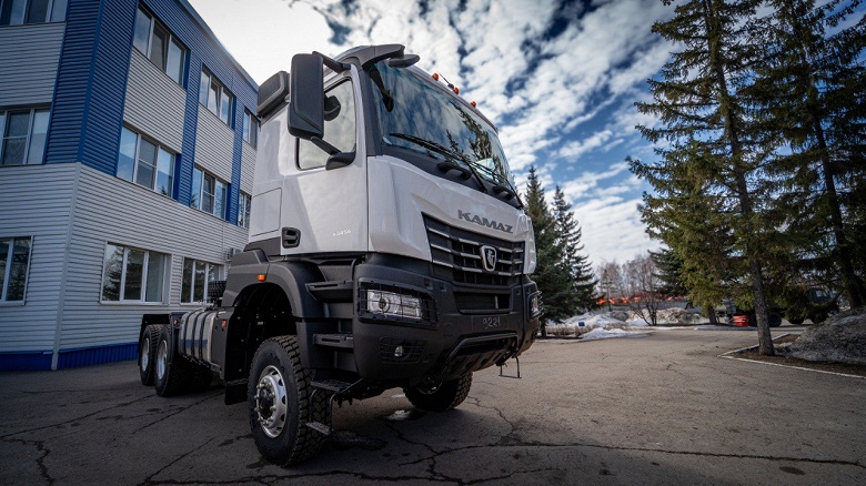 КамАЗ даст бой &laquo;китайцам&raquo;: отечественный автопроизводитель&nbsp;готовит много новинок флагманского семейства К5